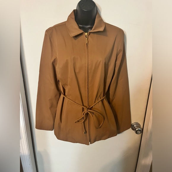 Enzo Angiolini Tan Belted Light Jacket Sz M - Picture 2 of 15